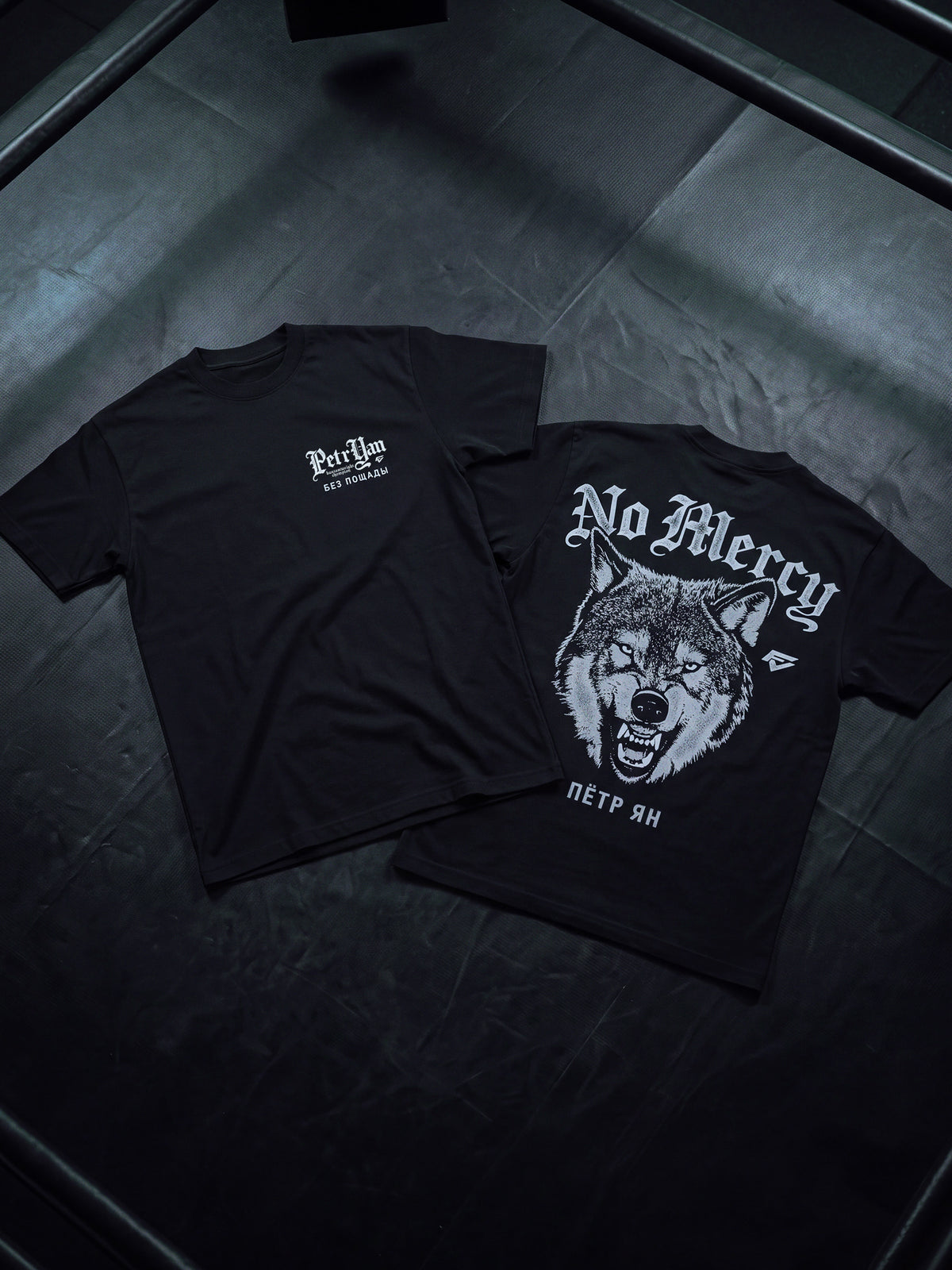 Wolf Classic Tee