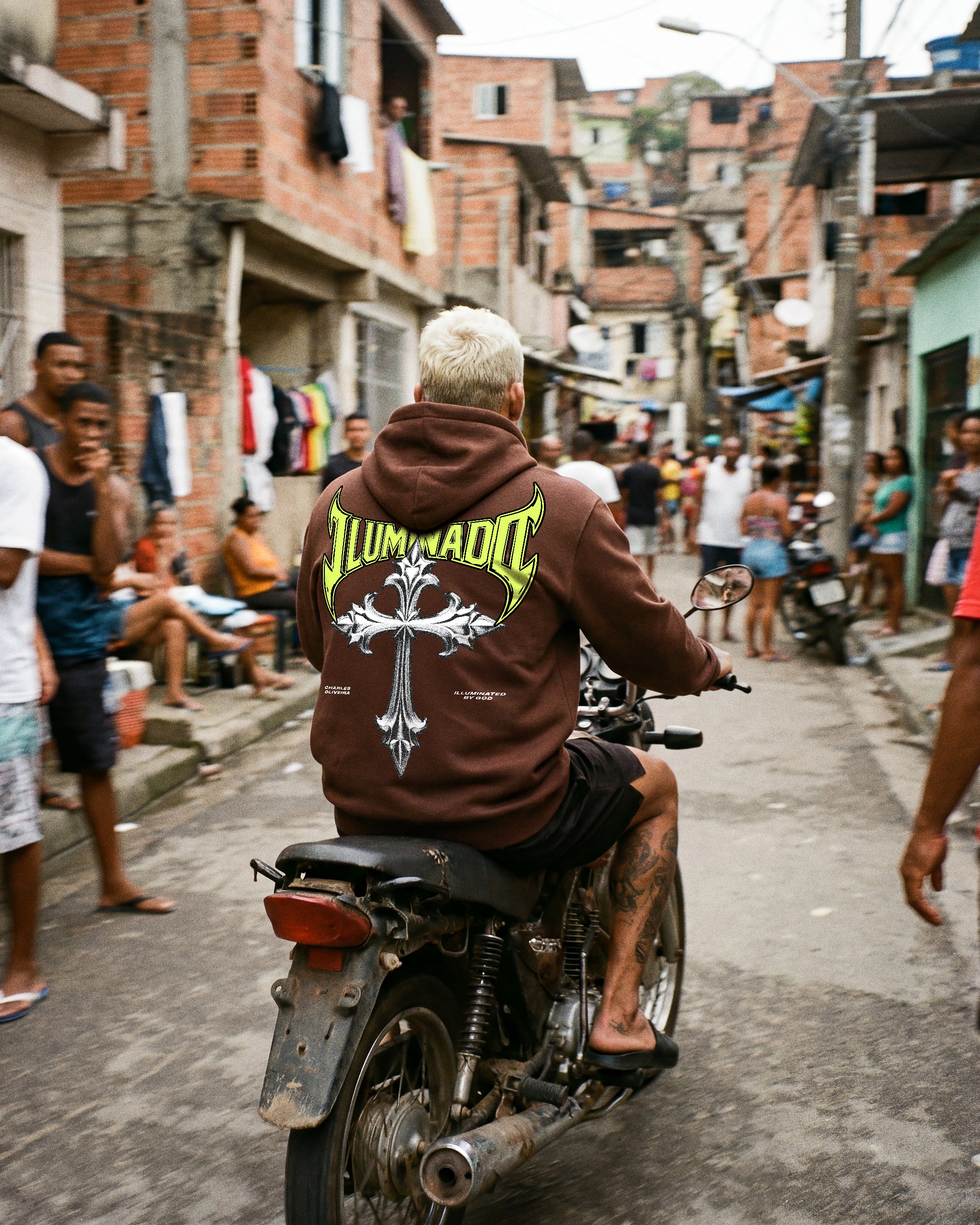 Illuminado 2.0 Hoodie