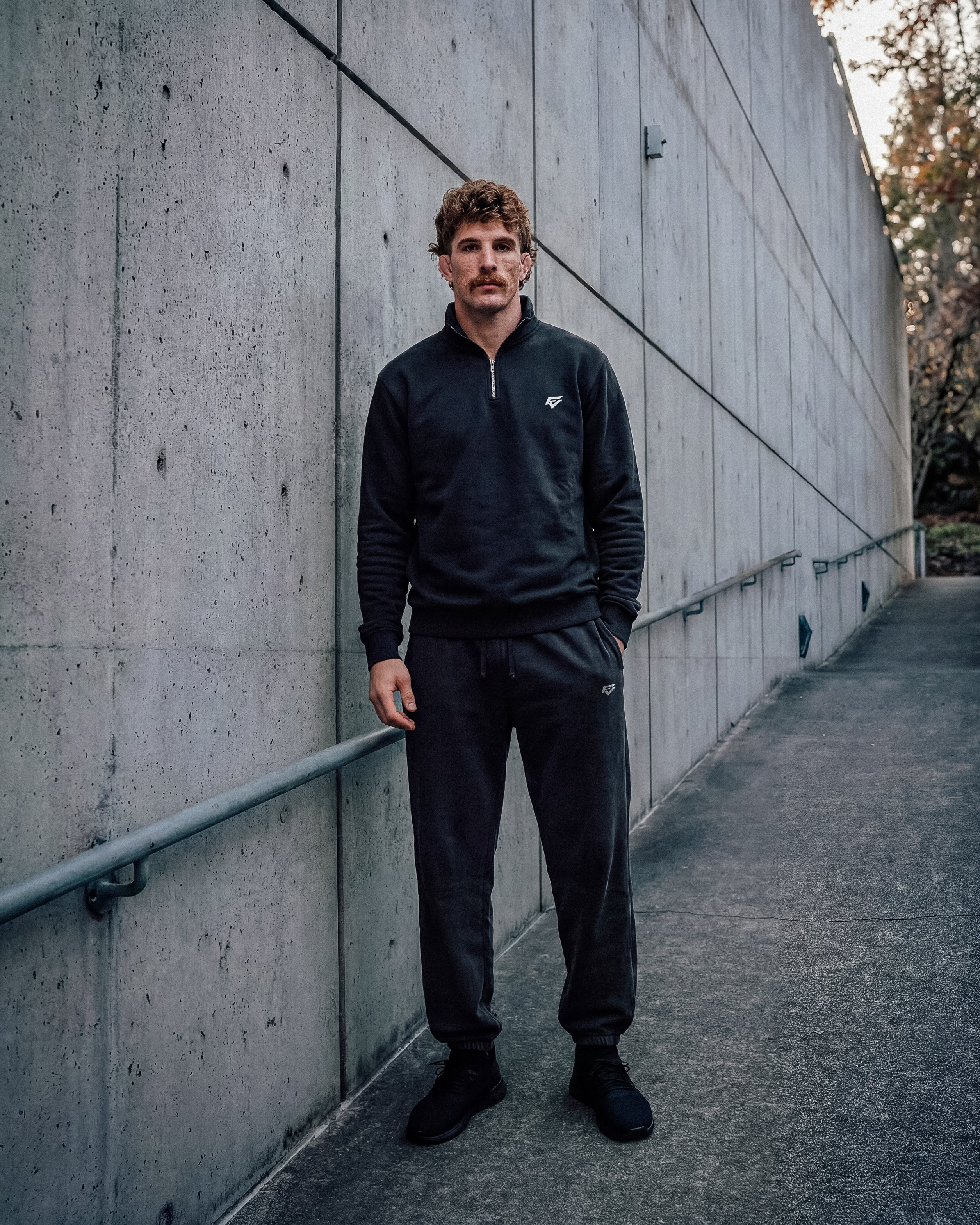 FV 1/4 Zip Sweater - Faded Black