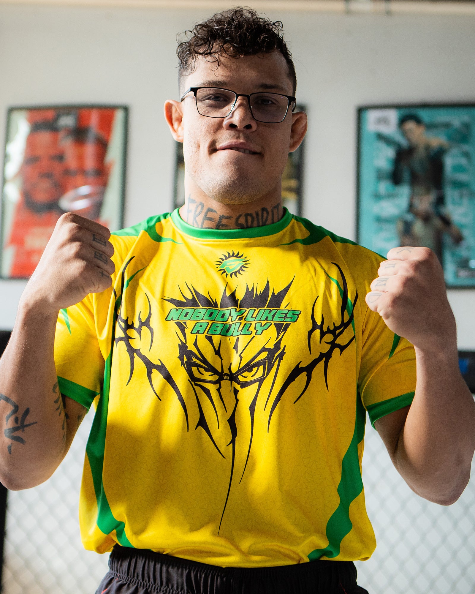 Team Fighting Nerds Active Tee